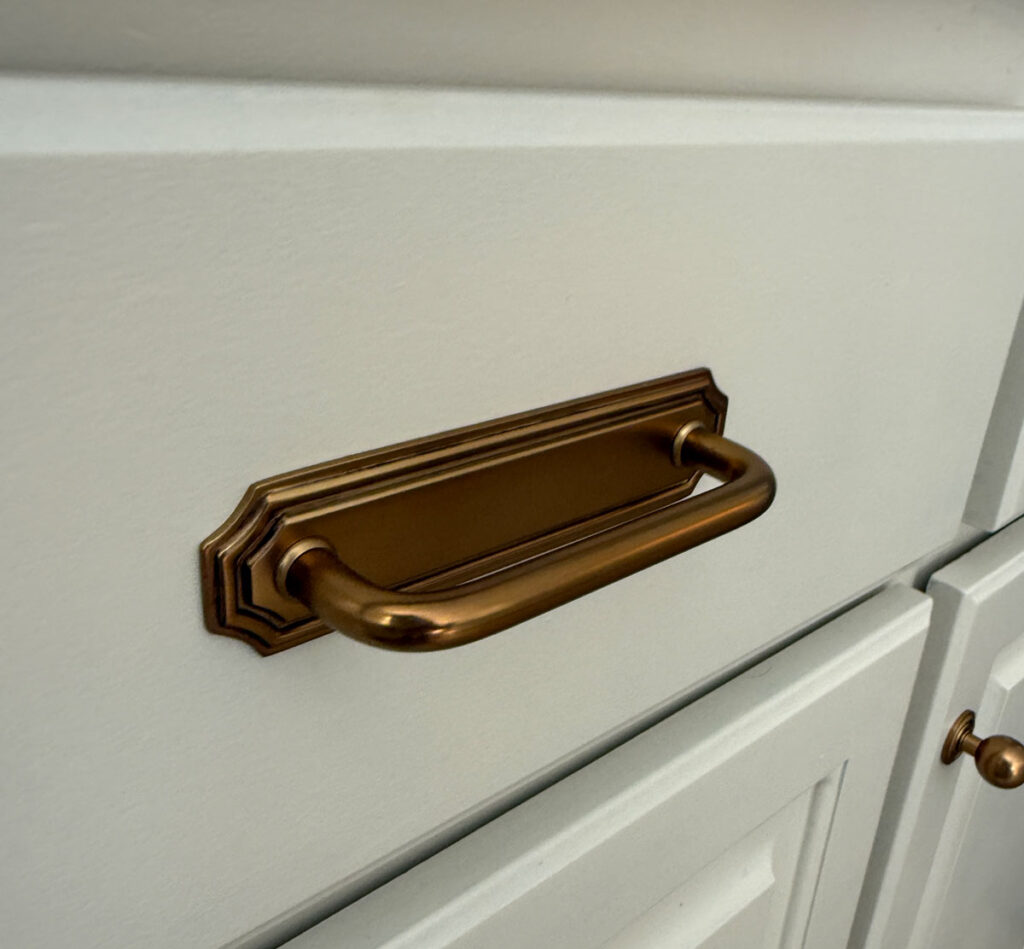 bronze drawer pull